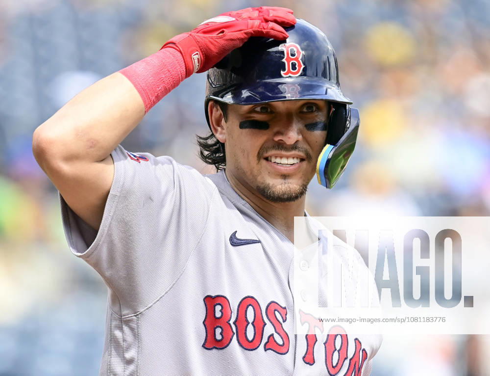 Boston Red Sox second baseman Nick Sogard (20) taps his helmet to challenge the strike call during the fifth inning against the Pittsburgh Pirates at PNC Park on Sunday, Aug. 16, 2026 in Pittsburgh. The strike call was upheld after the challenge. PIT2026081620 ArchiexCarpenter