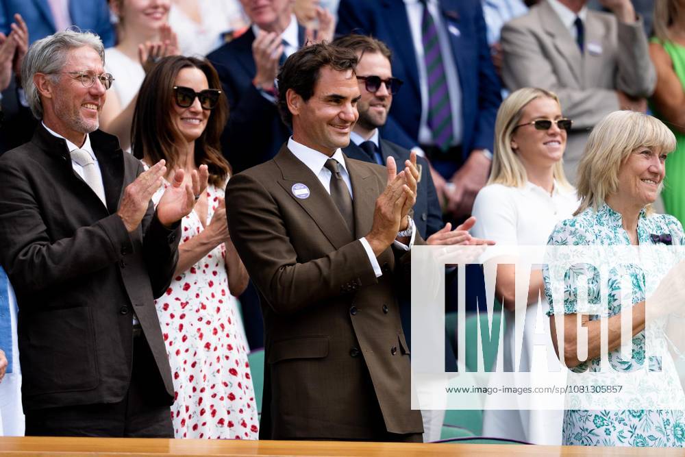 Roger Federer (SUI) PAOLINI EALA LONDON CENTER COURT France GermanyxJapanxUKxFrancexBelgiumxOUT