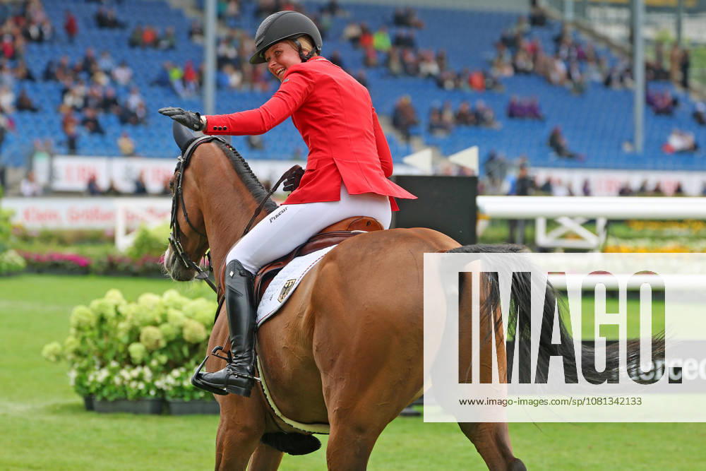 Sophie Hinners (GER), Germany, riding Iron Dames Singclair, delivered a perfect ride with 0 faults and briefly took the lead in the first jumping round of the World Championships, Jumping, FEI Jumping World Championship, Turkish Airlines Prize, Individual and Team Competitions, Jumping, AACHEN FEI World Championships 2026, World Equestrian Festival, 2026 World Equestrian Championships, Aachen 2026, Welcome Home 2026, Aachen Soers, August 11–23, 2026, Equestrian Sports, August 19, 2026, Aachen Soers, Germany
