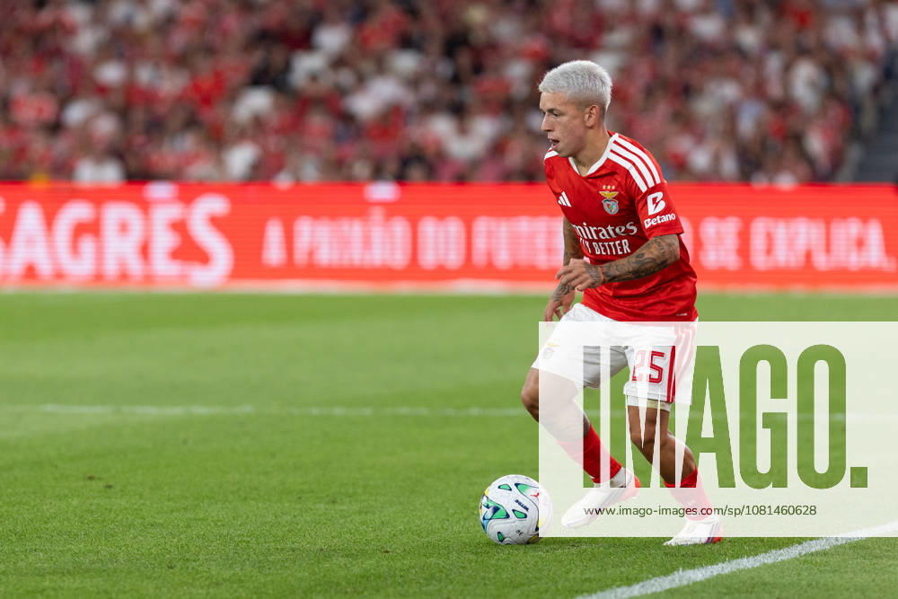 Benfica forward from Argentina GIANLUCA PRESTIANNI (25) in action during the game for the 1st Leg of UEFA Europa League Qualifier Playoff between Benfica and Aarhus at Estadio da Luz Lisbon Portugal - ZUMAs359 20260820_zsp_s359_163