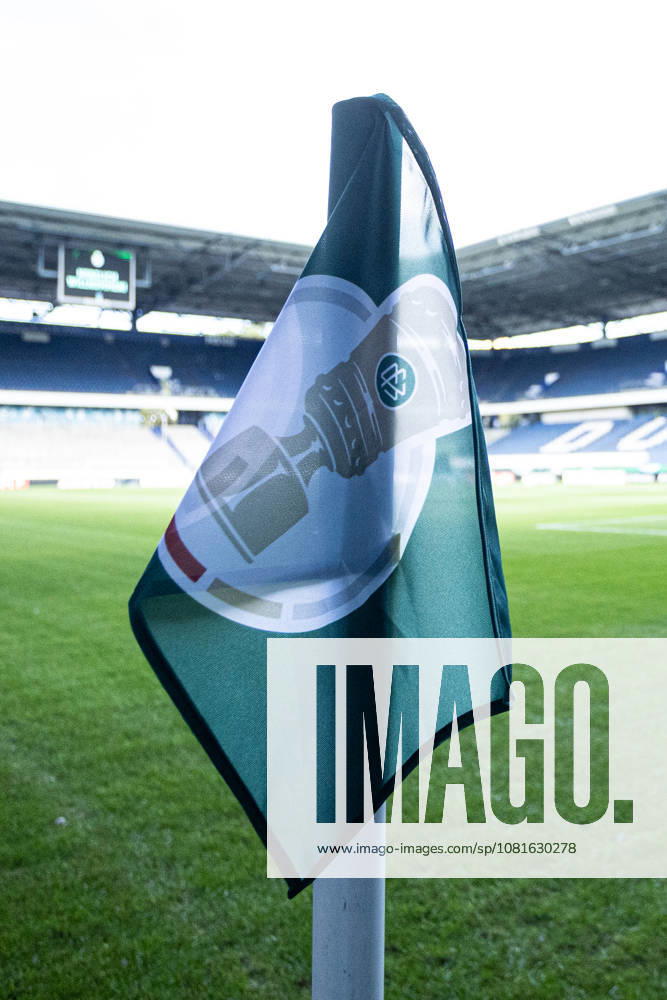 DFB Cup, 2026–2027, First Round: MSV Duisburg vs. SV 07 Elversberg, August 22, 2026. Stock photo: Corner flag with a view of the field before the game. The flag features the DFB Cup logo. DFB Cup, 2026–2027, First Round: MSV Duisburg vs. SV 07 Elversberg at Schauinsland Reisen Arena, Duisburg, August 22, 2026. DFB regulations prohibit any use of photographs as image sequences and or quasi-video content.
