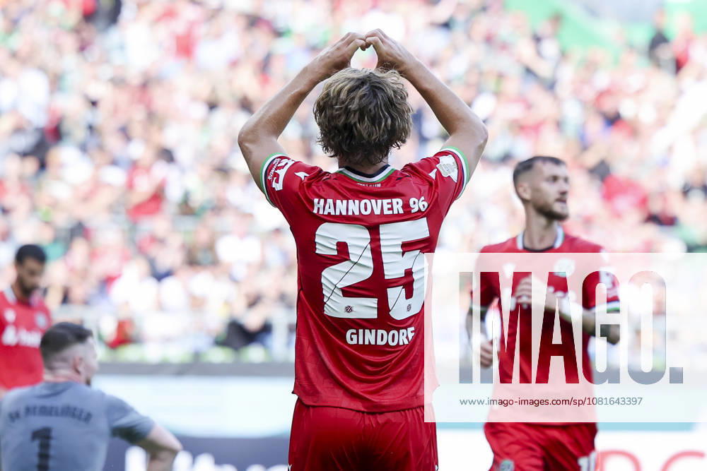 Lars Gindorf of Hannover 96 celebrates his goal, making the score 0–6, during the DFB Cup match between SV Hemelingen and Hannover 96 at Weserstadion on August 22, 2026, in Bremen, Germany Photo by Marco Steinbrenner, DeFodi Images Lars Gindorf of Hannover 96 celebrates after scoring his team’s sixth goal during the DFB Cup match between SV Hemelingen and Hannover 96 at Weserstadion on August 22, 2026 in Bremen, Germany. Photo by Marco Steinbrenner, DeFodi Images. Photo by Marco Steinbrenner, DeFodi Images.