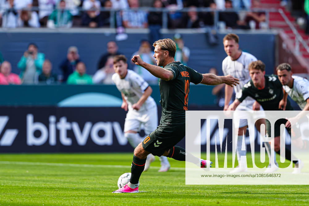 Goal to make it 0–2 on a penalty kick by Niclas Füllkrug of SV Werder Bremen, 10 GER, Lüneburger SK Hansa vs. SV Werder Bremen, Soccer, DFB Cup, 1st Round, 2026–2027 Season, August 22, 2026 GER, Lüneburger SK Hansa vs. SV Werder Bremen, Soccer, DFB Cup, Round 1, 2026–2027 season, August 22, 2026, Hamburg