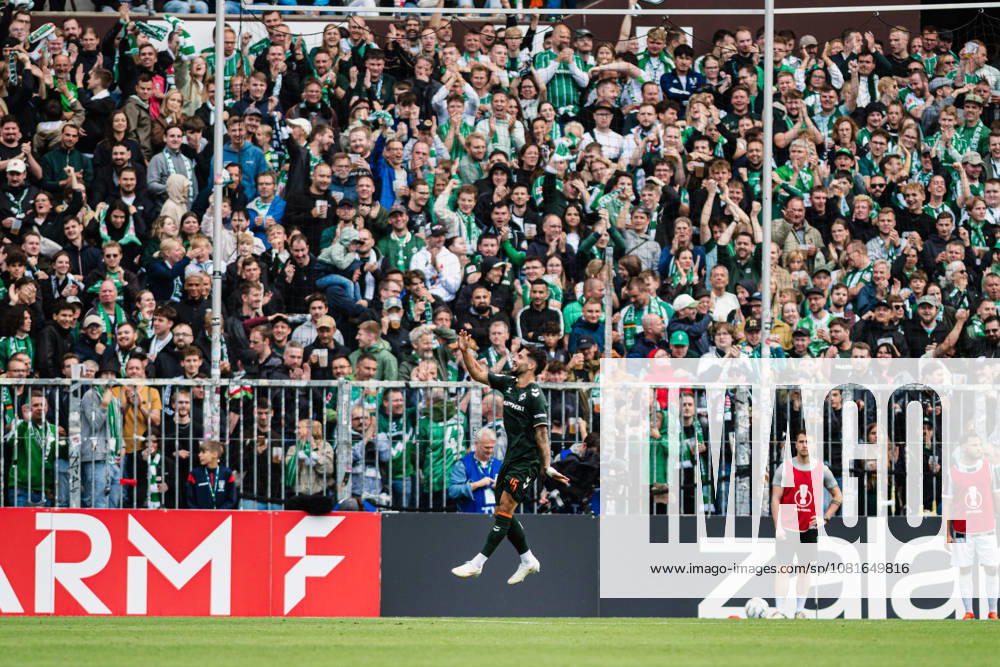 DFB Cup: Lüneburger SK vs. SV Werder Bremen, August 22, 2026 – GOAL, CELEBRATION after Ludovit Reis’s 0–3 goal – Soccer, DFB Cup, First Round: Lüneburger SK vs. SV Werder Bremen on August 22, 2026, at Millerntor Stadium, Hamburg. DFB regulations prohibit any use of photographs as image sequences and or quasi-video.