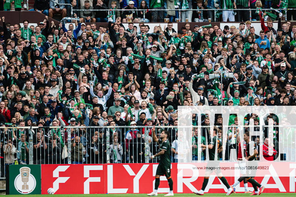 DFB Cup: Lüneburger SK vs. SV Werder Bremen, August 22, 2026 – GOAL, CELEBRATION after Ludovit Reis’s 0–3 goal – Soccer, DFB Cup, First Round: Lüneburger SK vs. SV Werder Bremen on August 22, 2026, at Millerntor Stadium, Hamburg. DFB regulations prohibit any use of photographs as image sequences and or quasi-video.