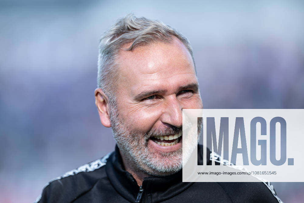 Tim Walter, Head Coach, Holstein Kiel, smiling; Portrait; GER; TSV 1860 Munich vs. Holstein Kiel; Soccer; DFB Cup; 1st Round; 2026–2027 Season; August 22, 2026 DFL and DFB regulations prohibit any use of photographs as image sequences and or quasi-video. Photo: HMB Media, Heike Feiner