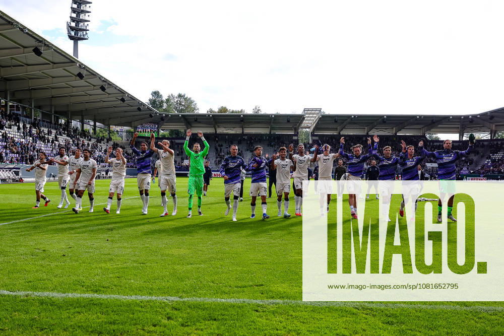 Patrick Wimmer s team, TSG 1899 Hoffenheim, 08 Celebrations and joy after the victory in front of the fans, final score 0–4, FC Erzgebirge Aue vs. TSG Hoffenheim, soccer, DFB Cup, Round 1, 2026–2027 season, August 22, 2026, DFL regulations prohibit any use of photographs as image sequences and or quasi-video, FC Erzgebirge Aue vs. TSG Hoffenheim, soccer, DFB Cup, Round 1, 2026–2027 Season, August 22, 2026, Aue