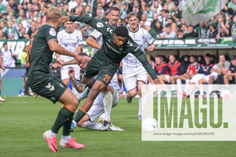 Salim Musah, SV Werder Bremen 29 vs. All, Lüneburger SK Hansa SV Werder Bremen, Soccer, DFB Cup, DFB, August 22, 2026. DFB regulations prohibit any use of photographs as image sequences and or quasi-video. Hamburg, Hamburg, Germany