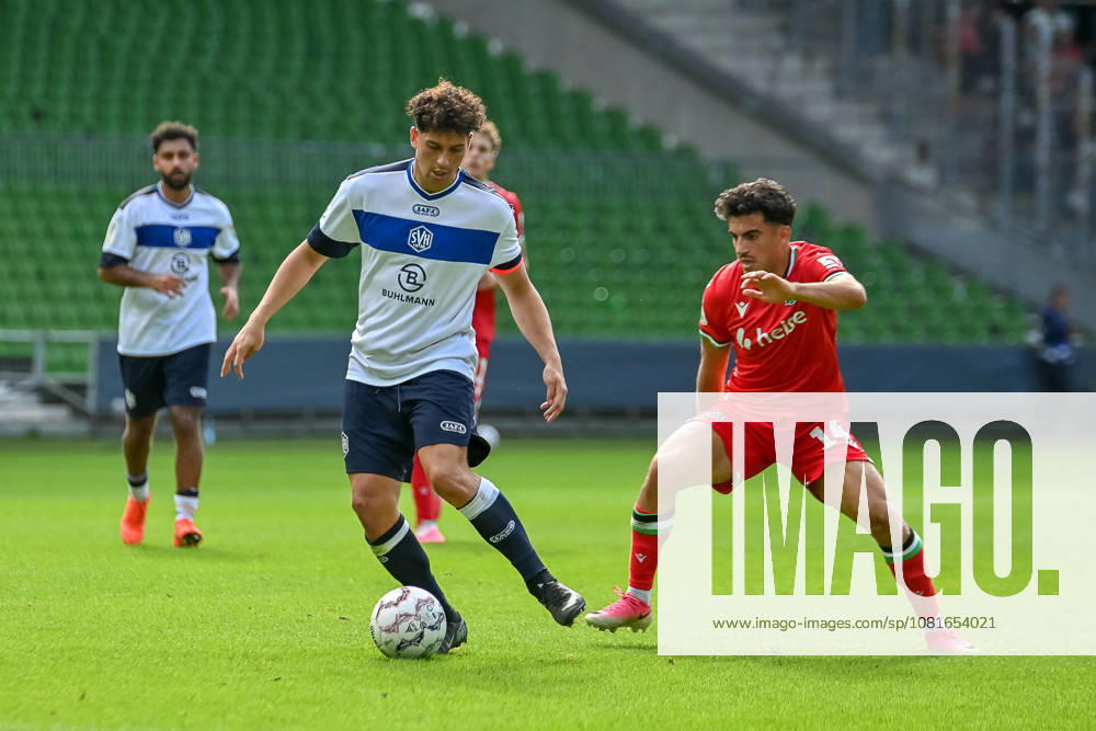 Husseyn Chakroun (Hannover 96), 14 vs. Kerem Sahan (SV Hemelingen), 25 SV Hemelingen vs. Hannover 96, Soccer, DFB Cup, 1st Round, 2026–2027 Season, August 22, 2026, SV Hemelingen vs. Hannover 96, Soccer, DFB Cup, 1st Round, 2026–2027 Season, August 22, 2026, Bremen