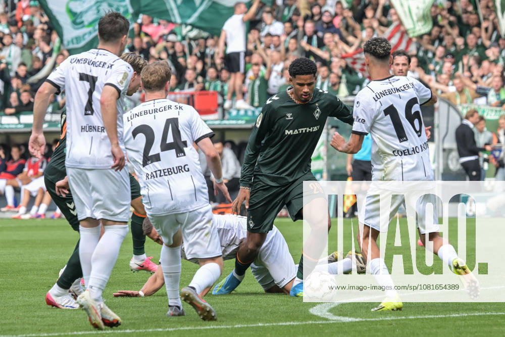 Salim Musah, SV Werder Bremen 29 vs. All, Lüneburger SK vs. Hansa SV Werder Bremen, Soccer, DFB Cup, DFB, August 22, 2026. DFB regulations prohibit any use of photographs as image sequences and or quasi-video. Hamburg, Hamburg, Germany