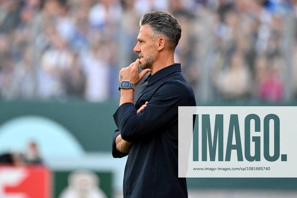 Soccer, DFB Cup, First Round, Eintracht Trier vs. RB Leipzig, Head Coach Martin Demichelis, RB Leipzig, Trier