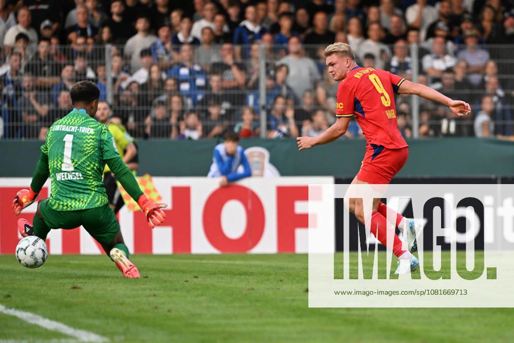 Soccer DFB Cup 1st Round, Eintracht Trier vs. RB Leipzig, Conrad Harder Schandorff (RB Leipzig) goal scorer, scores the goal, goal, scores the goal 0–4 Leon Oumar substitution SV Eintracht Trier 05 Trier
