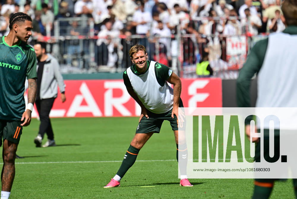 GER Soccer, Men, DFB Cup, 1st Round, 2026–2027 Season, Hamburg, Lüneburger SK vs. Werder Bremen, Niclas Füllkrug (Werder 10) warming up. DFB and DFL regulations prohibit any use of photographs as image sequences and or quasi-video. Hamburg Millerntorstadion, Hamburg, Germany