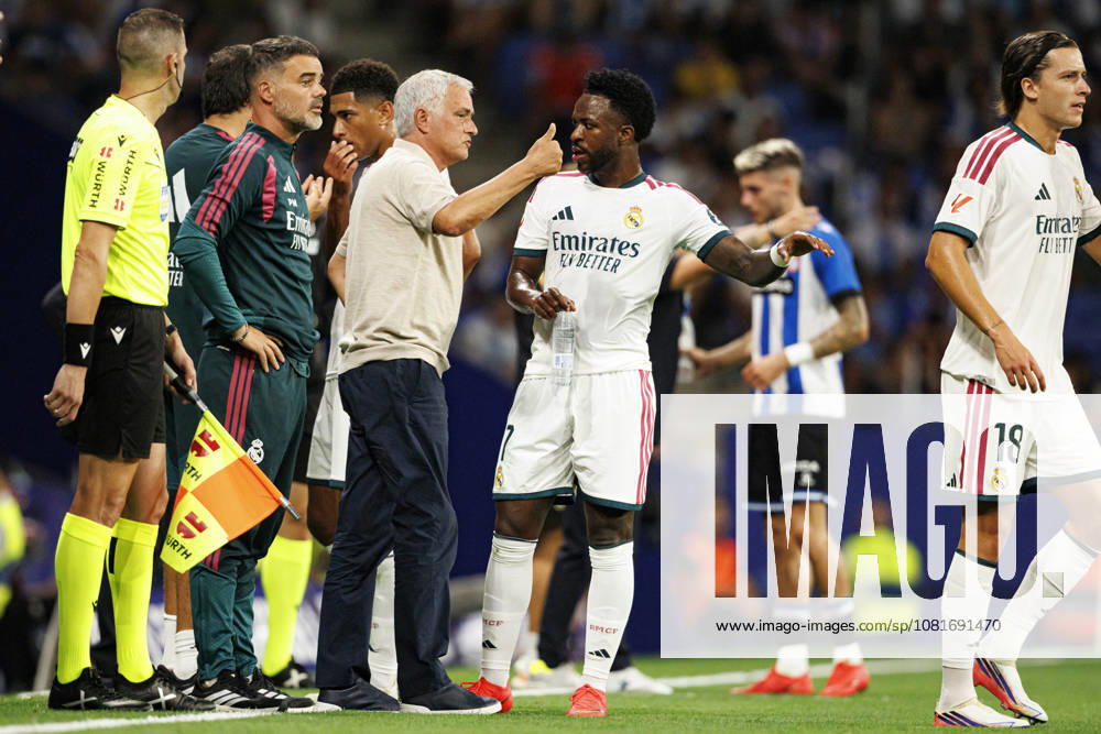 Jose Mourinho and Vinicius Vini Junior seen during LaLiga EASPORTS 2026 2027 game between teams of RCD Espanyol de Barcelona and Real Madrid FC at RCDE Stadium (Maciej Rogowski Ball Raw Images) Barcelona RCDE Stadium Spain