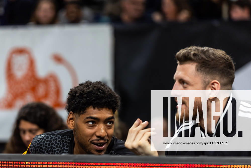 GER, 2026 Turkish Airlines Super Cup, Hamburg, Final, Germany vs. Croatia; Kostja Mushidi (Germany, No. 29) talks with Isaiah Hartenstein (Germany, No. 55) at the Barclays Arena in Hamburg, Germany