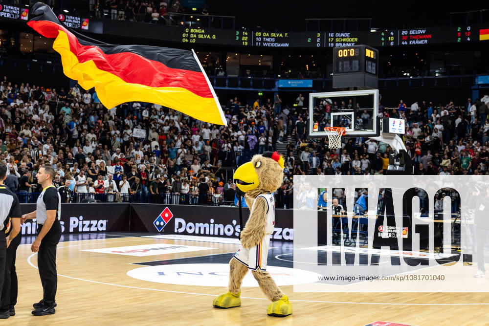 GER, Turkish Airlines Super Cup 2026, Hamburg, Final, Germany vs. Croatia, DBB mascot Arnold holding the German flag, Hamburg Barclays Arena, Hamburg, Germany