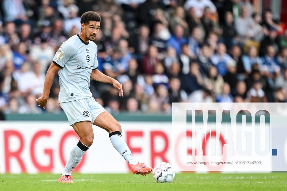 Joel Felix of Arminia Bielefeld in action, on the ball, making a solo run during the DFB Cup First Round match between SG Sonnenhof Grossaspach and Arminia Bielefeld, Wir machen Druck Arena on August 22, 2026, in Grossaspach, Germany. Photo by Harry Langer, DeFodi Images. Joel Felix of Arminia Bielefeld controls the ball during the DFB Cup first-round match between SG Sonnenhof Grossaspach and Arminia Bielefeld at Wir machen Druck Arena on August 22, 2026 in Grossaspach, Germany. Photo by Harry Langer, DeFodi Images. Photo by Harry Langer, DeFodi Images. DFB and DFL regulations prohibit any use of photographs as image sequences and or quasi-video.