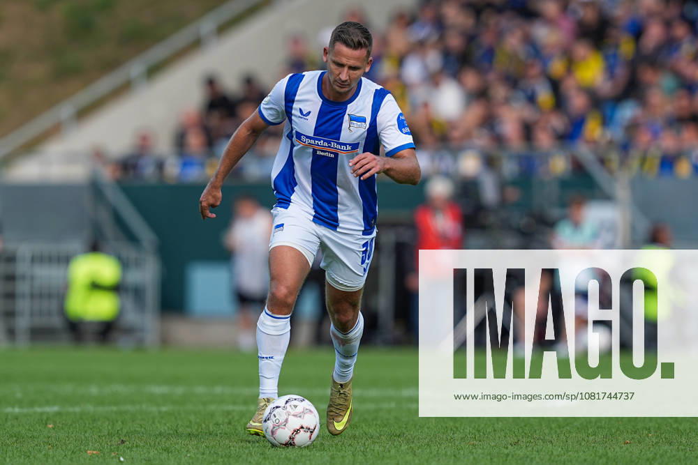Soccer, DFB Cup, 1. FC Saarbrücken vs. Hertha BSC, 2026–2027 season, Ludwigsparkstadion Paul Seguin Hertha BSC, 30 DFB regulations prohibit any use of photographs as image sequences and or quasi-video