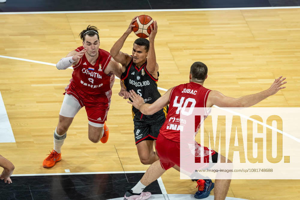 Turkish Airlines Supercup 2026 Final: Germany (GER) vs. Croatia (CRO) Tristan Da Silva (Germany, No. 05), Mario Hezonja (Croatia, No. 08), Ivica Zubac (Croatia, No. 40)