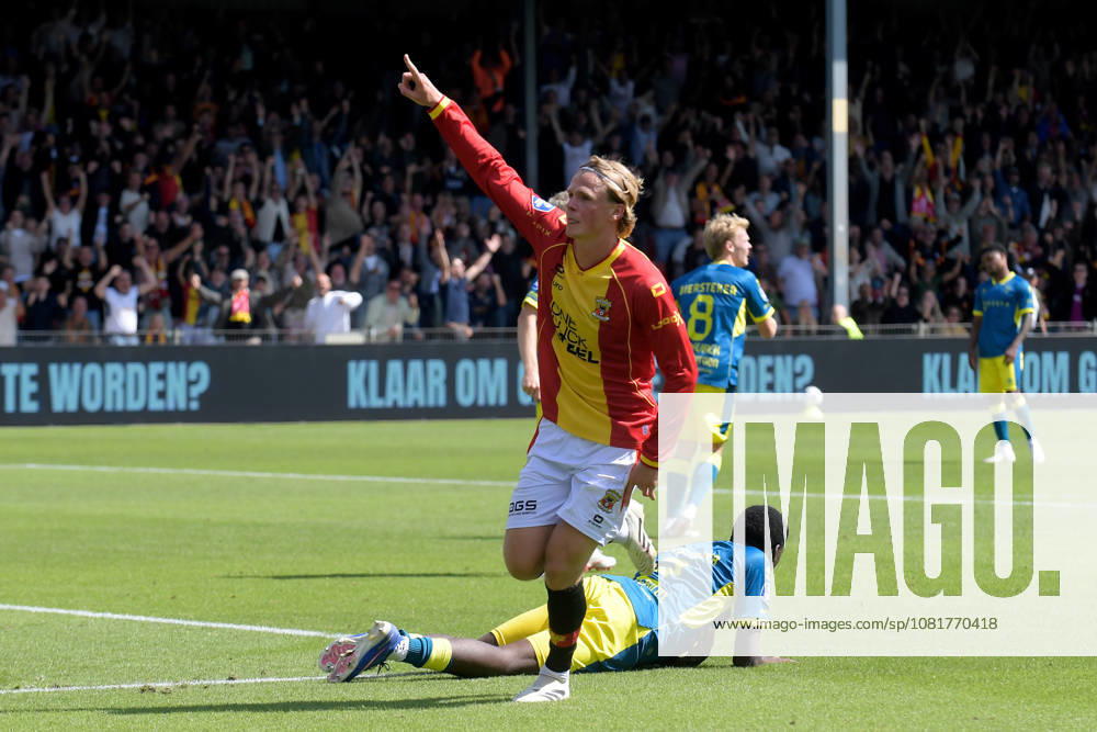 2026-08-23 Go Ahead Eagles v ADO Den Haag - VriendenLoterij Eredivisie DEVENTER, NETHERLANDS - AUGUST 23: Soren Tengstedt of Go Ahead Eagles celebrates 1-0 during the VriendenLoterij Eredivisie match between Go Ahead Eagles and ADO Den Haag at De Adelaarshorst on August 23, 2026 in Deventer, Netherlands. Deventer De Adelaarshorst Netherlands Content not available for redistribution in The Netherlands directly or indirectly through any third parties.