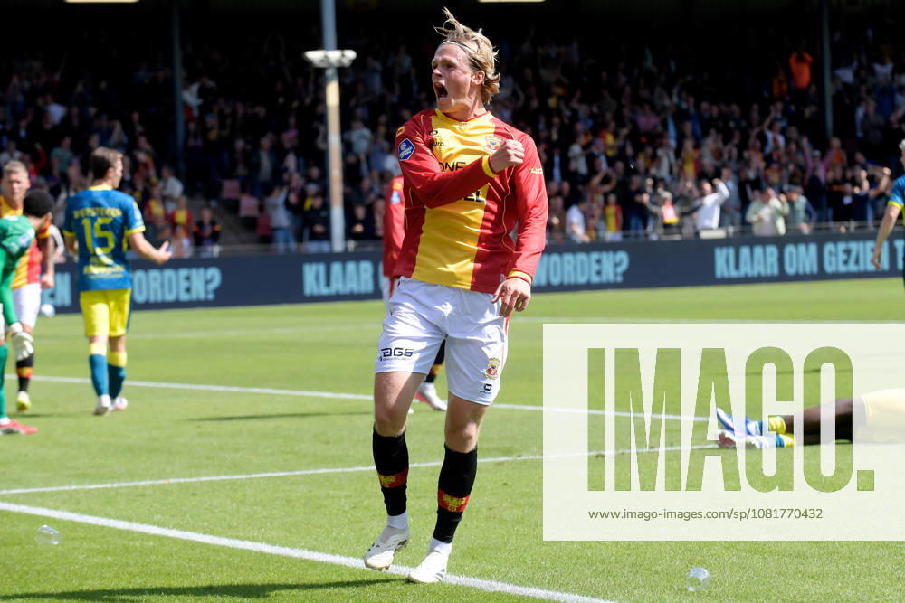 2026-08-23 Go Ahead Eagles v ADO Den Haag - VriendenLoterij Eredivisie DEVENTER, NETHERLANDS - AUGUST 23: Soren Tengstedt of Go Ahead Eagles celebrates 1-0 during the VriendenLoterij Eredivisie match between Go Ahead Eagles and ADO Den Haag at De Adelaarshorst on August 23, 2026 in Deventer, Netherlands. Deventer De Adelaarshorst Netherlands Content not available for redistribution in The Netherlands directly or indirectly through any third parties.