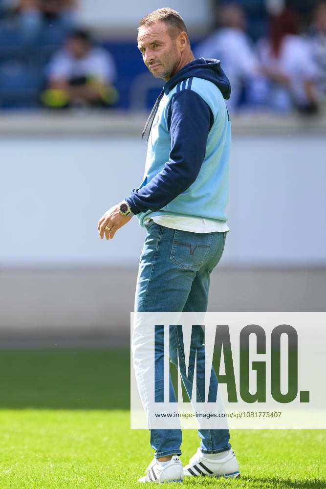 Soccer, DFB Cup, 20260822, MSV Duisburg vs. SV 07 Elversberg. Pictured: Duisburg coach Dietmar HIRSCH. Duisburg Schauinsland Reisen Arena, North Rhine-Westphalia, Germany
