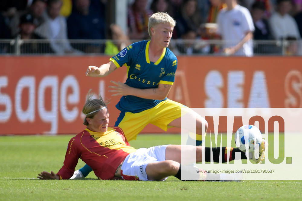 2026-08-23 Go Ahead Eagles v ADO Den Haag - VriendenLoterij Eredivisie DEVENTER, NETHERLANDS - AUGUST 23: (L-R) Juho Kilo of ADO Den Haag, Soren Tengstedt of Go Ahead Eagles during the VriendenLoterij Eredivisie match between Go Ahead Eagles and ADO Den Haag at De Adelaarshorst on August 23, 2026 in Deventer, Netherlands. Deventer De Adelaarshorst Netherlands Content not available for redistribution in The Netherlands directly or indirectly through any third parties.