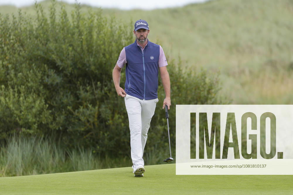 BALMEDIE, SCOTLAND - AUG 23: Scott Jamieson (SCO) walks onto the eighteenth green during Round 4 at the 2026 Nexo Championship at the Trump International Golf Links, Balmedie on August 23, 2026 in Aberdeenshire, Scotland The 2026 Nexo Championship