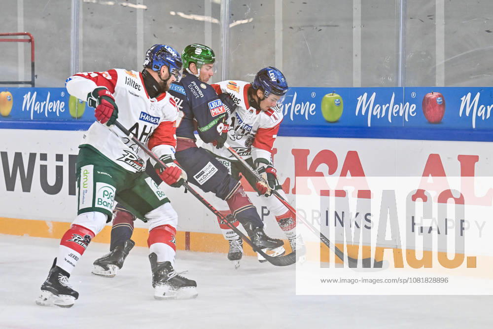 Dolomites Cup 2026 Eisbären Berlin vs. Augsburger Panther August 23, 2026 NEUMARKT, ITALY August 23, from left: Maximilian GLÖTZL, Augsburger Panther 21, Leonhard PFÖDERL, Eisbären Berlin 93, and Luke TOPOROWSKI, Augsburger Panther 77, during the exhibition game between the Eisbären Berlin and the Augsburger Panther at the Dolomiten Cup in the Würth Arena in Neumarkt