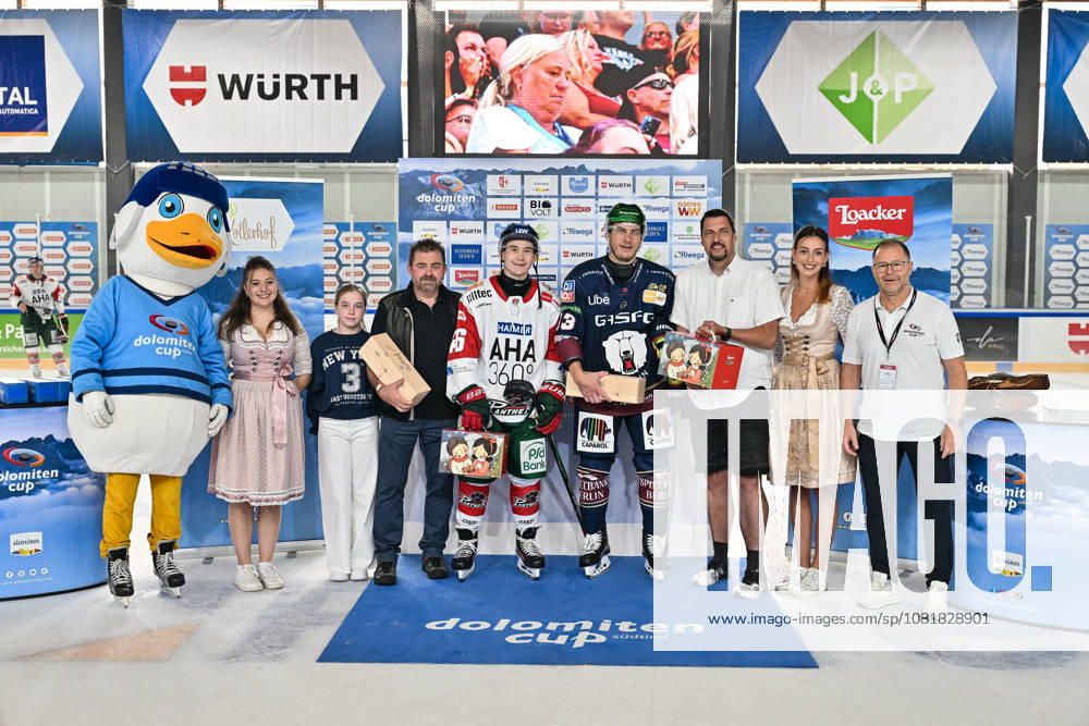 Dolomites Cup 2026 Eisbären Berlin vs. Augsburger Panther August 23, 2026 NEUMARKT, ITALY, August 23. Pictured: Moritz ELIAS of the Augsburger Panther (No. 46) and Leonhard PFÖDERL of the Eisbären Berlin (No. 93) after the exhibition game between the Eisbären Berlin and the Augsburger Panther at the Dolomiten Cup in the Würth Arena in Neumarkt