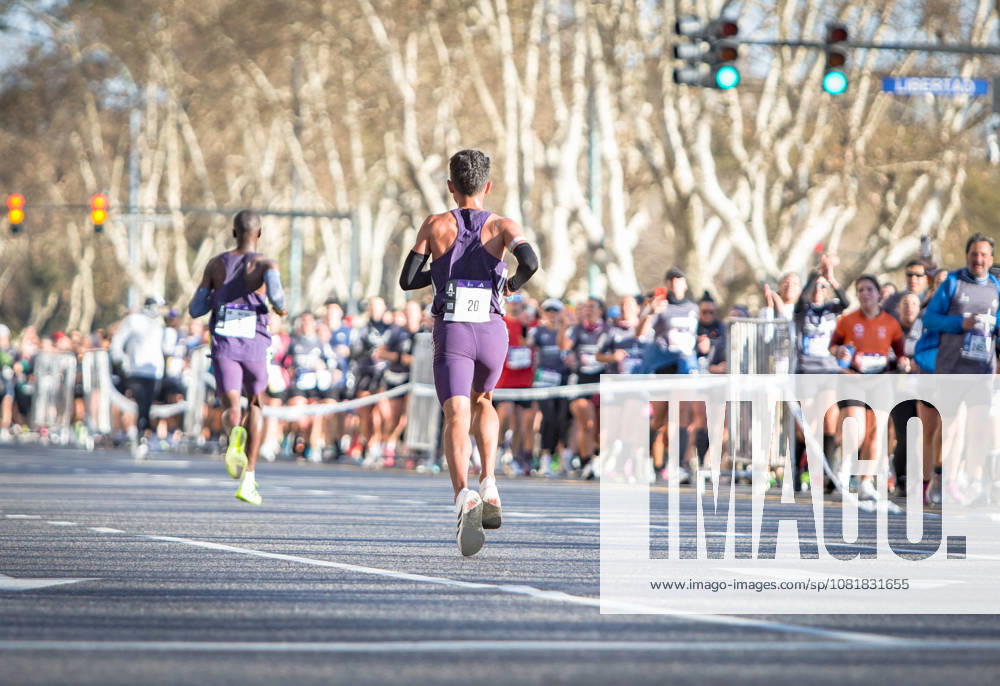 TRACK AND FIELD - Marathon - Buenos Aires 21K Half Marathon Photo by IPA ABACAPRESS.COM87735937 - Runners at the 21K Buenos Aires Half Marathon particPhoto by IPA ABACAPRESS.COMting in the street race in Argentina. Buenos Aires Argentina