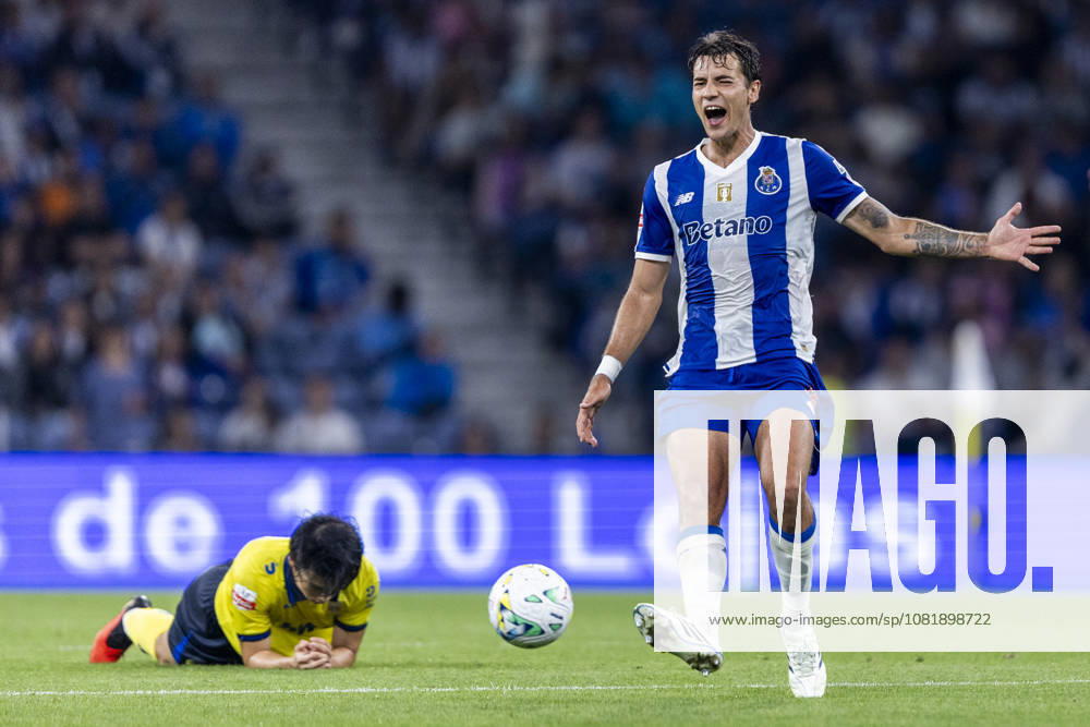 FC Porto v FC Arouca - Liga Portugal Betclic 2026 27 Jakub Kiwior of FC Porto reacts during the FC Porto vs. FC Arouca match for the Liga Portugal Betclic 2026 27 in Porto, Portugal, on August 23, 2026. Porto Porto Portugal