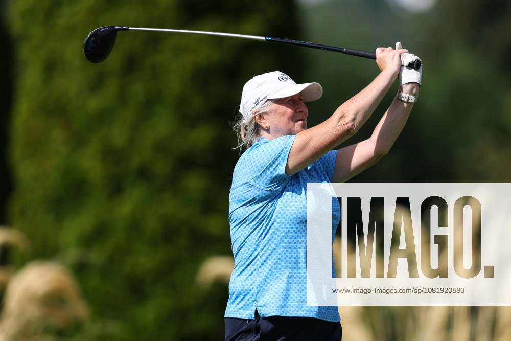 REPRO FREE *PRESS RELEASE NO REPRODUCTION FEE* Australian Spoons All-Ireland Final, Longford Golf Club, Longford 24 8 2026 A competitor tees off the first A competitor tees off the first 24 8 2026