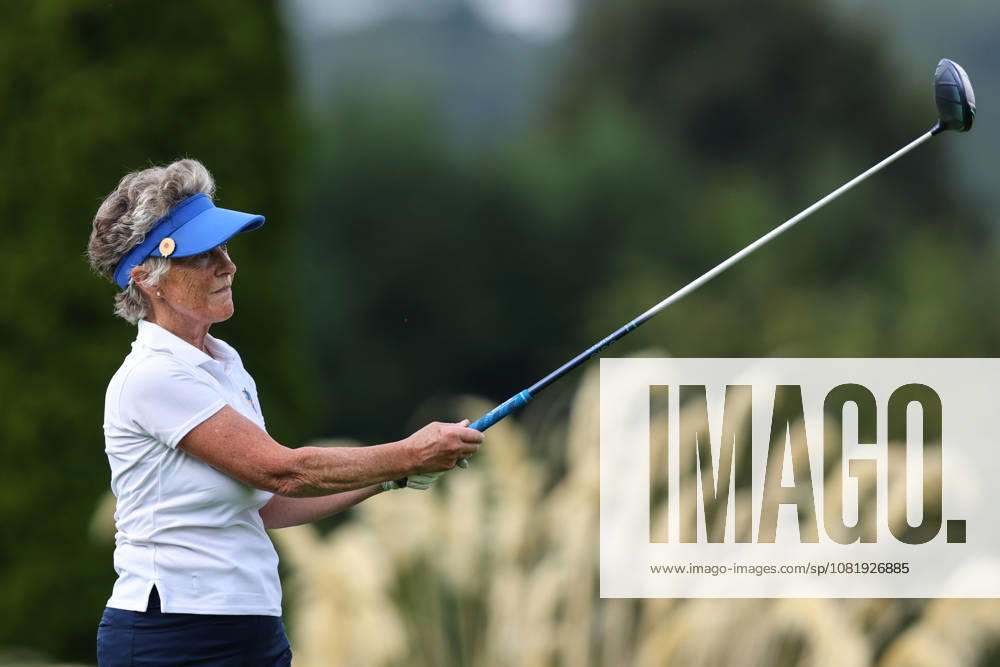 REPRO FREE *PRESS RELEASE NO REPRODUCTION FEE* Australian Spoons All-Ireland Final, Longford Golf Club, Longford 24 8 2026 A member of the Castle team tees off the first A member of the Castle team tees off the first 24 8 2026