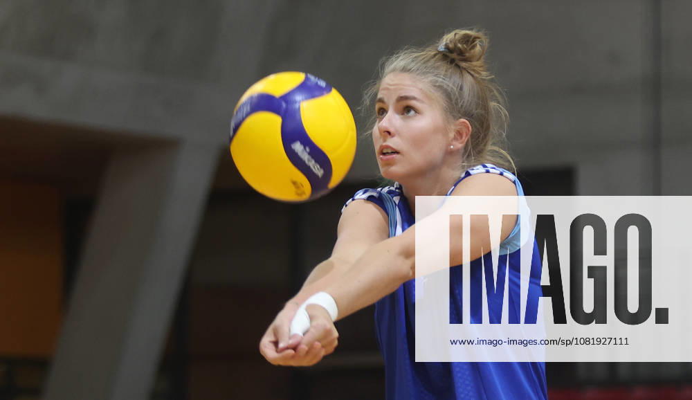 Stuttgart, DEKRA 1 Bundesliga Women s Volleyball: Start of Training for Allianz MTV Stuttgart, Pia Kästner