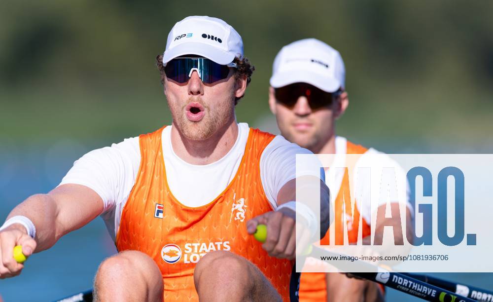 AMSTERDAM - Simon van Dorp and Melvin Twellaar in action during the heats for the men s double sculls at the World Rowing Championships on the Bosbaan in the Amsterdam Forest. IRIS VAN DEN BROEK ANP ANPxSportx IVx 566200449 originalFilename: 566200449