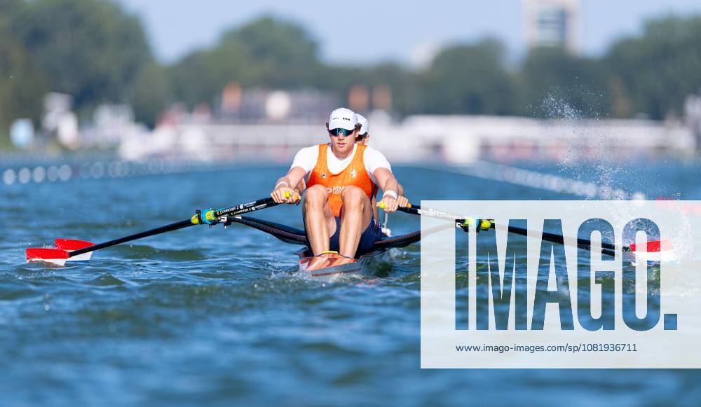 AMSTERDAM - Simon van Dorp and Melvin Twellaar in action during the heats for the men s double sculls at the World Rowing Championships on the Bosbaan in the Amsterdam Forest. IRIS VAN DEN BROEK ANP ANPxSportx IVx 566200519 originalFilename: 566200519