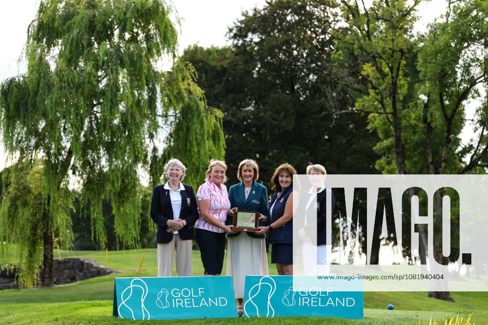 REPRO FREE *PRESS RELEASE NO REPRODUCTION FEE* Australian Spoons All-Ireland Final, Longford Golf Club, Longford 24 8 2026 (L to R) County Longford Golf Club Lady Captain Dolores Kane and First Place Winner Carmel Quinn with Golf Ireland President Fiona Delargy, First Place Winner Audrey OHagan and County Longford Golf Club Lady President Pauline Corry Dolores Kane and Carmel Quinn with Fiona Delargy, Audrey OHagan and Pauline Corry 24 8 2026
