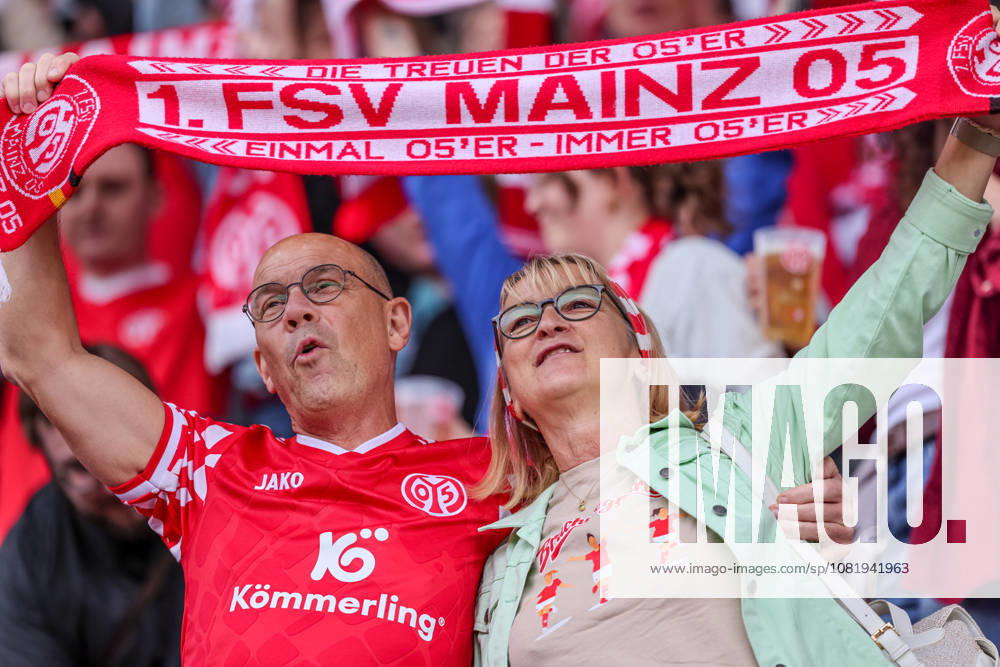 GER, Mainz, FSV Mainz 05 vs. Werder Bremen, Google Pixel Women s Bundesliga, Soccer, DFB, 2026–2027 Season, Bruchwegstadion, Matchday 1 in Pictures: Mainz 05 Women Fans. DFB and DFL regulations prohibit any use of photographs as image sequences and or quasi-video. August 24, 2026