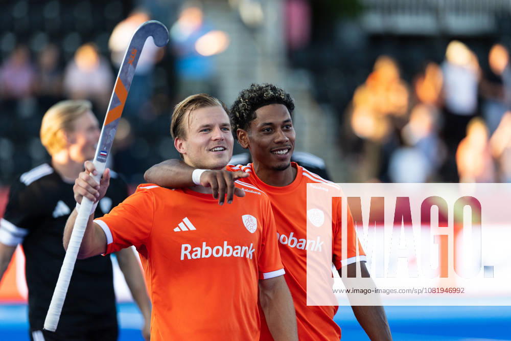 FIH Hockey World Cup: Netherlands v England AMSTELVEEN, NL - AUGUST 24: Terrance Pieters and Thijs van Dam of Netherlands during the FIH Hockey World Cup match between Netherlands and England at Wagener Stadion on August 24, 2026 in Amstelveen, Netherlands. Amstelveen Wagener Stadion Netherlands Content not available for redistribution in The Netherlands directly or indirectly through any third parties.