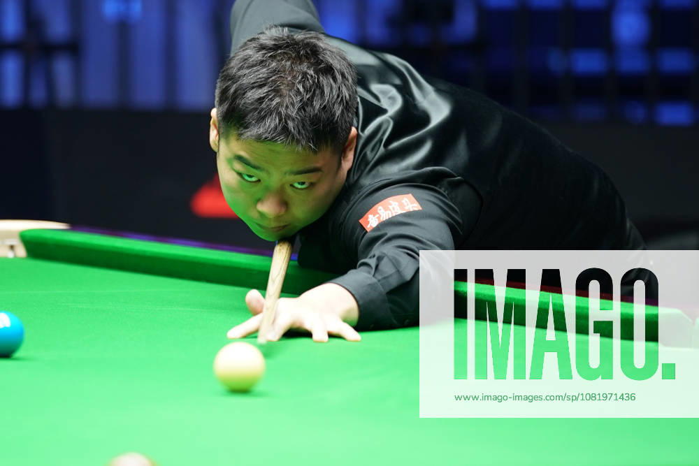 Pang Junxu of China plays a shot in the third round match against Shaun Murphy of England on day 3 of Wuhan Open 2026 at the Optics Valley Gymnasium of Huazhong University of Science and Technology on August 25, 2026 in Wuhan, Hubei Province of China.