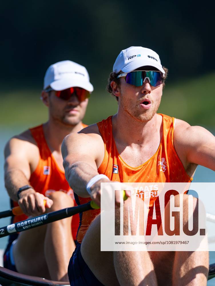 AMSTERDAM - Simon van Dorp and Melvin Twellaar during the quarter-final of the men s double sculls on the second day of the World Rowing Championships at the Bosbaan in the Amsterdam Forest. IRIS VAN DEN BROEK ANP ANPxSportx IVx 566248288 originalFilename: 566248288