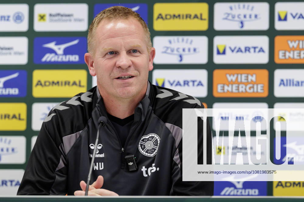 SOCCER - UEFA ECL, Rapid vs Hearts VIENNA,AUSTRIA,25.AUG.26 - SOCCER - UEFA Conference League, play-off, SK Rapid Wien vs Heart of Midlothian FC, preview, press conference, PK, Pressekonferenz Hearts. Image shows head coach Wouter Vrancken (Hearts). GEPAxpictures Rauthner