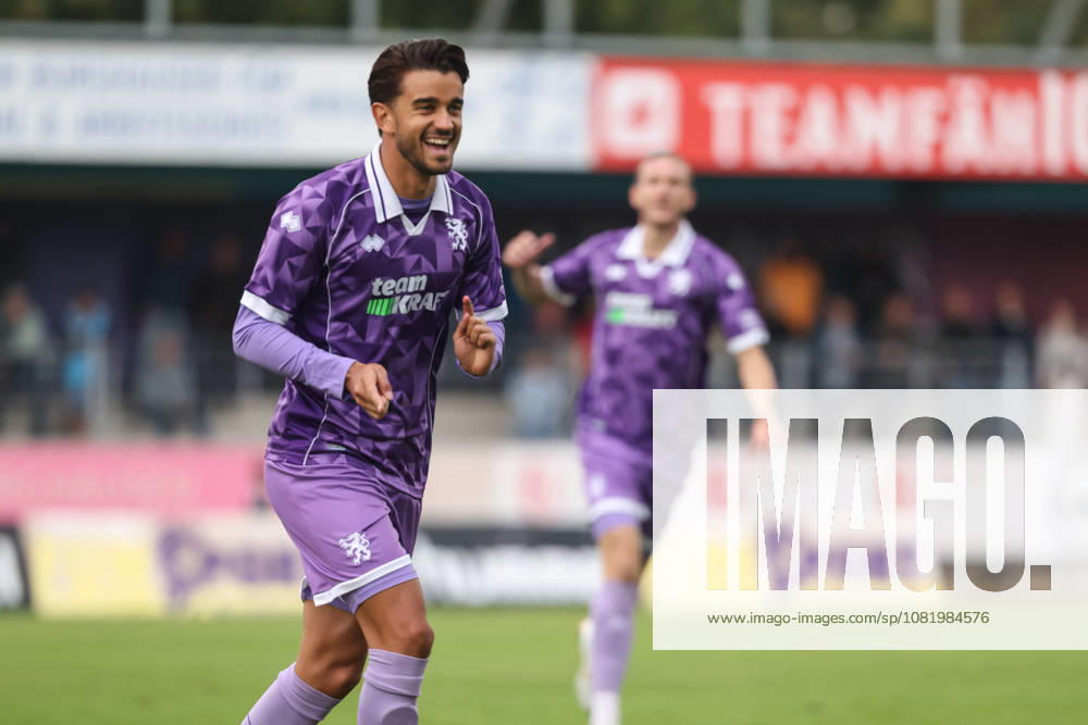 Toto Cup: SV Wacker Burghausen vs. FC Ingolstadt 04; Fredrik Carlsen 8; FCI shot, goal, celebration, score 1-0 in the first minute; Toto Cup: SV Wacker Burghausen vs. FC Ingolstadt 04; 2026-2027 season