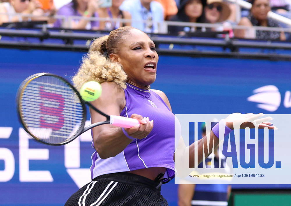 SERENA WILLIAMS of USA during the match in the first round mixed doubles of US Open with C. Alcaraz of Spain against E. Routliffe of New Zealand and L. Glasspool of Great Britain. New York, USA. New York City USA - ZUMAc278 20260825_zsp_c278_047
