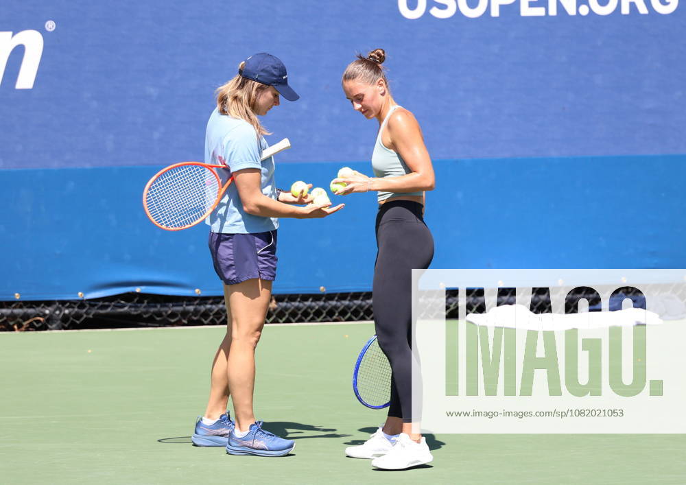 US OPEN 2026 26082026 N Z MARTA KOSTIUK I SANDRA ZANIEWSKA W TRAKCIE US OPEN MARCIN CHOLEWINSKI NEWSPIX.PL US OPEN 2026 26082026 MARTA KOSTYUK AND SANDRA ZANIEWSKA DURING PRACTISE SESSION NEWSPIX.PL --- newspix.pl
