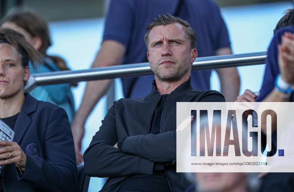 GER, Frankfurt, Eintracht Frankfurt vs. Paris Saint-Germain, UEFA Women s Champions League, Soccer, UEFA, 2026–2027 Season, Stadion am Brentanobad, 3rd Qualifying Round, First Leg: Pictured is Markus Krösche, Member of the Executive Board of Eintracht Frankfurt. DFB and DFL regulations prohibit any use of photographs as image sequences and or quasi-video. August 26, 2026