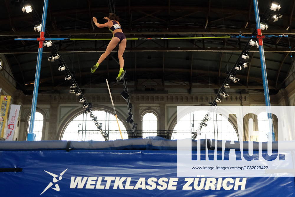 American pole vaulter Hana Moll during Weltklasse 2026, the Zurich stage of Diamond League held in Zurich Main Station Dübendorf Dürrbach Zürich Schweiz
