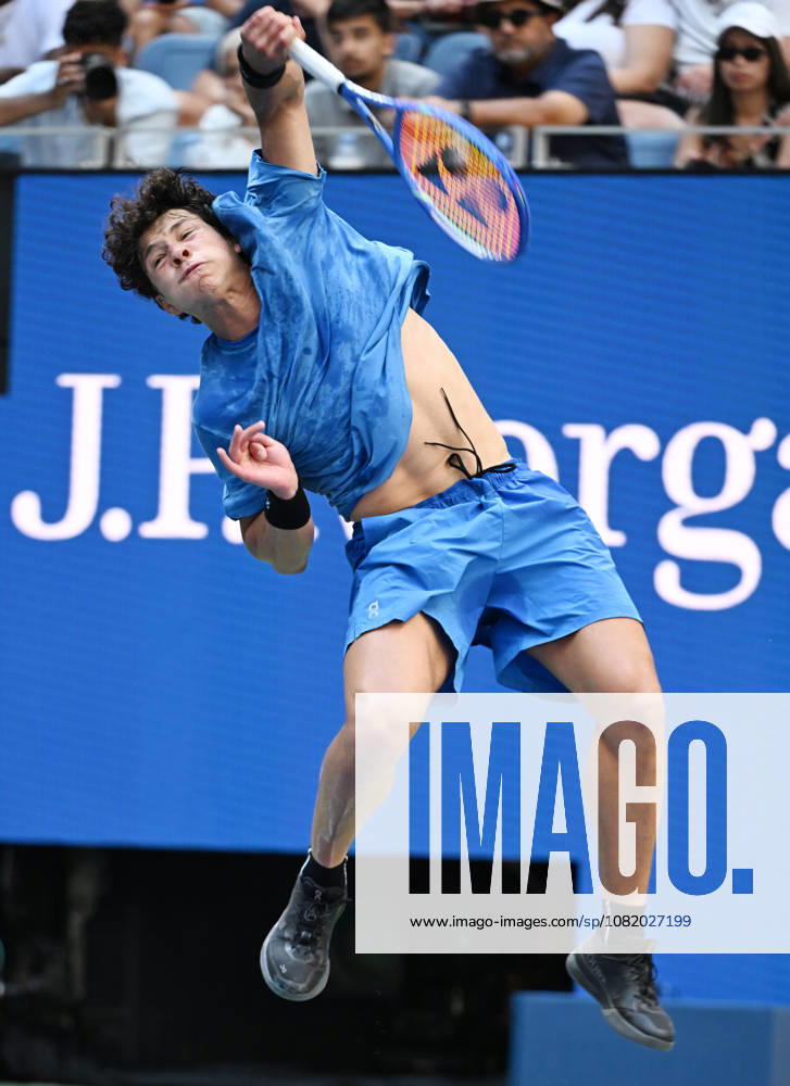 FLUSHING NY- AUGUST 26: Ben Shelton seen on the practice court during the 2026 US Open at the USTA Billie Jean King National Tennis Center on August 26, 2026 in Flushing Queens.