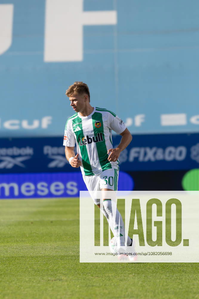 Galcik in action seen during Liga Portugal 2026 2027 game between teams of GD Estoril Praia and Rio Ave FC (Catarina Santana Ball Raw Images PT) Estoril Estadio Antonio Coimbra da Mota Portugal